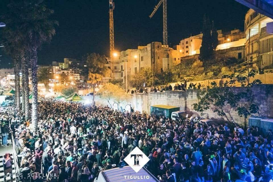 Tigullio Club St. Julians Malta interior and vibe